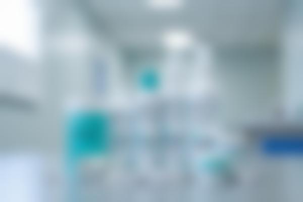 重庆牙博士口腔医院李永贵正畸修复技术可靠，30年经验打造自然微笑