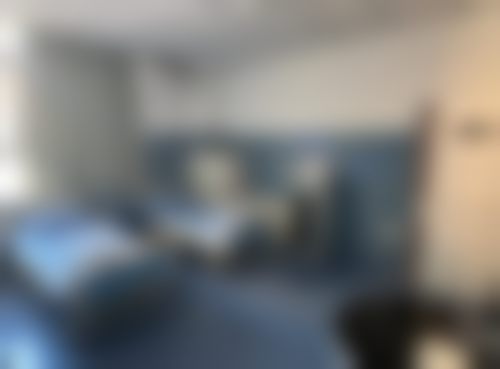 【 锡林浩特楠洋医疗美容诊所地址：】