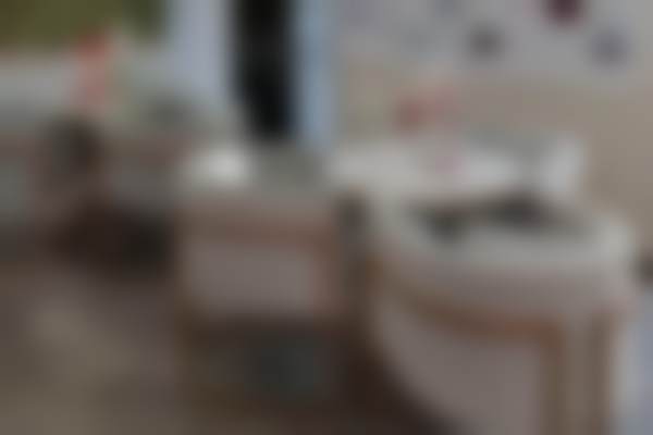 【绍兴脸博士医疗美容医院医生团队：】