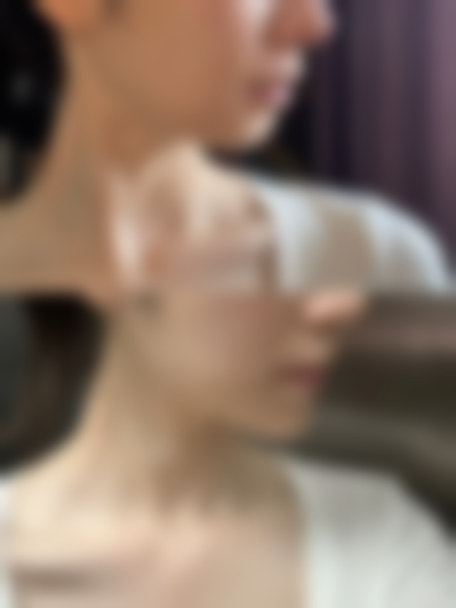 从不同审美角度看嘴唇厚与薄