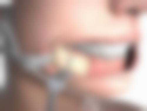 方脸颧骨高适合什么妆容