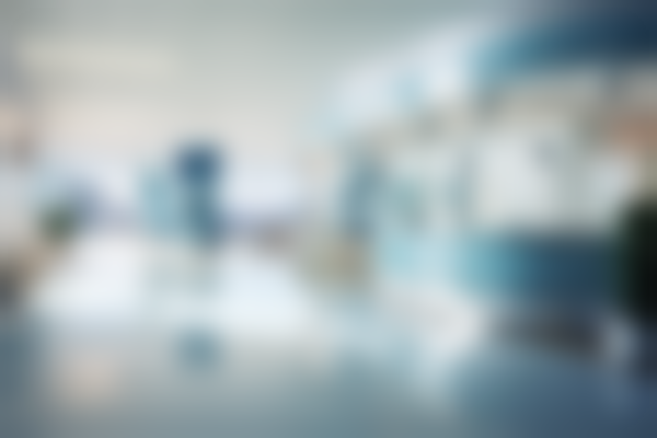 韩国车李郑整形外科