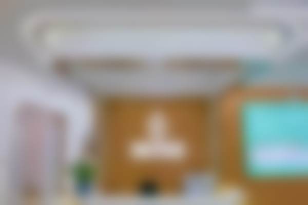 【荣新华医生口碑怎么样？】