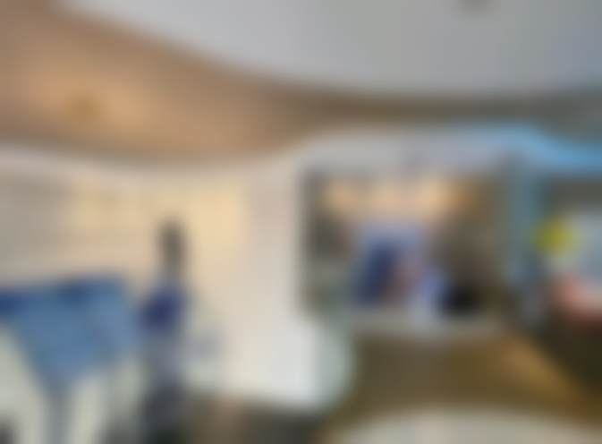 四川省刘远程在成都素美医疗美容门诊部做眼周提升收费靠谱吗