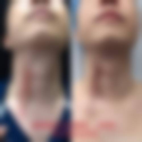 固始易韩医疗美容诊所汇聚了大量具有影响力骨干医生、医生、留学归国博士、博士生导师，还有来自以色列、韩、美、德、日本等国的国内外重要整形美容具有影响力骨干医生定期会诊。虽然暂未获取到具体医生名字及其擅长项目，但从医院的介绍可以知道，这些医生拥有丰富的经验和专精知识，能够为顾客提供专精、个性化的医疗美容服务。他们凭借各自的专精技能，在不同的医美项目上展现出高超的技艺，为顾客的美丽保驾护航。