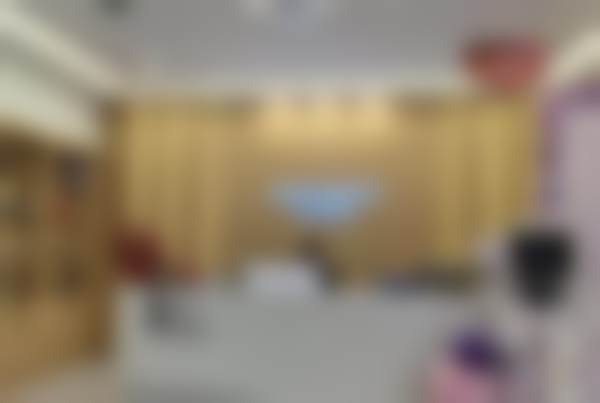 【重庆玛恩皮肤医疗美容医院(秀山分院)医生团队：】