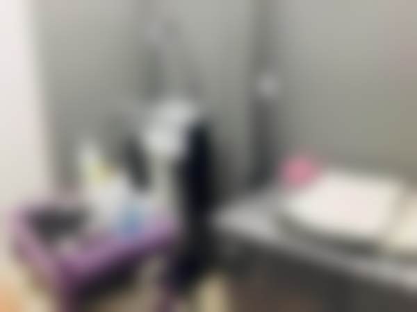 【韩国YOU&I皮肤科（江南店）地址：】