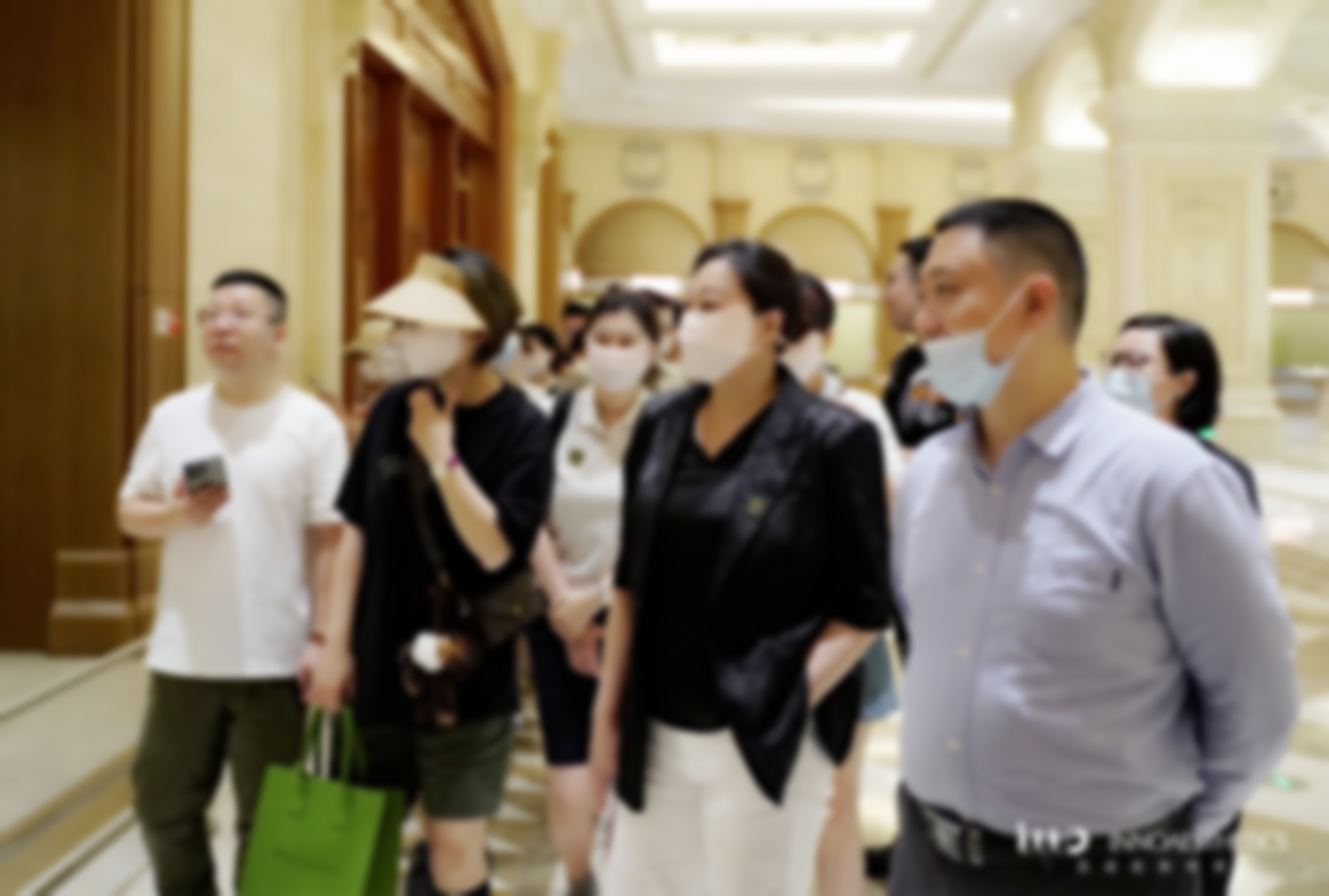 宁波鄞州拾壹逐光医疗美容诊所吴霞手术成功几率高的秘诀是什么