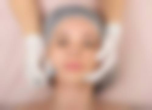 【广州十三伊颜医疗美容诊所医生团队：】