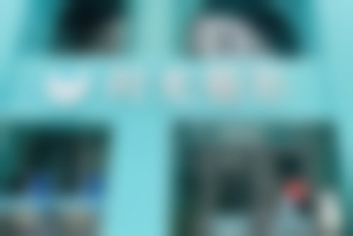 该医院汇集了众多经验多的骨干医师,虽然具体医生名字未详细提供,但可以知道这些医生在各自擅长的领域有着深厚的专精知识和丰富的临床经验。他们采用创新的医美技术,能够根据每位求美者的具体情况,制定个性化的塑美方案,确保手术成效理想。在术后,医生们也会注重护理指导,帮助患者更好地修复。