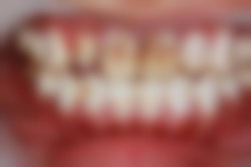 资质齐全与硬件设施展现专精实力
