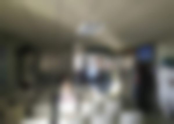 昆明医科大学附属第一医院眼科昆明医科大学附属第 一医院眼科休息区