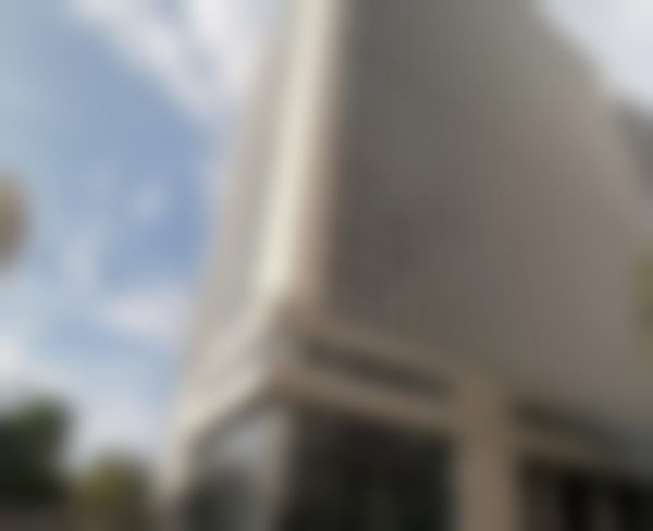 昆明医科大学附属第一医院眼科昆明医科大学附属第 一医院眼科外观1