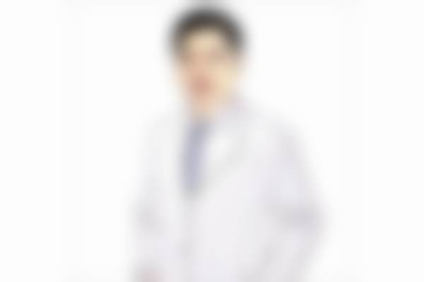 武汉美莱医疗美容医院肖潇的学术成果与行业地位怎么样？